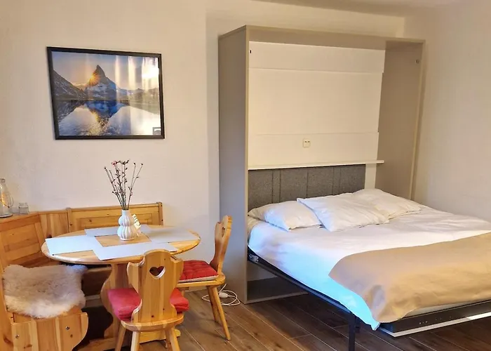 Pour 4 Personnes Au Coeur De La Station De Appartement